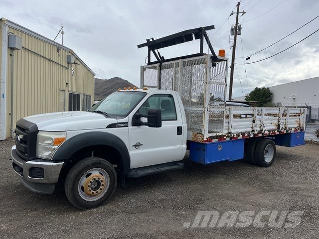 Ford F450 Pilsētas atkritumvedēji