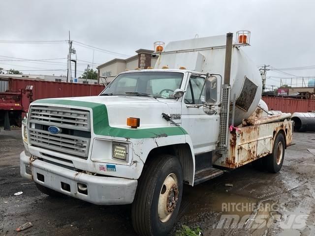 Ford F700 Būvniecība- Citi
