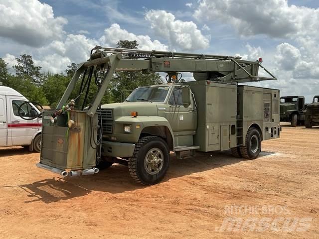 Ford F800 Būvniecība- Citi