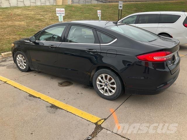 Ford Fusion Automašīnas