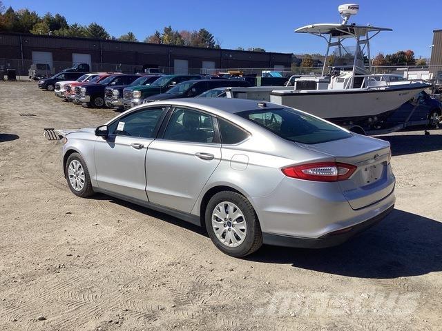 Ford Fusion S Automašīnas