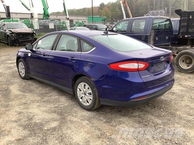 Ford Fusion S Automašīnas