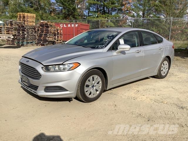 Ford Fusion SE Automašīnas