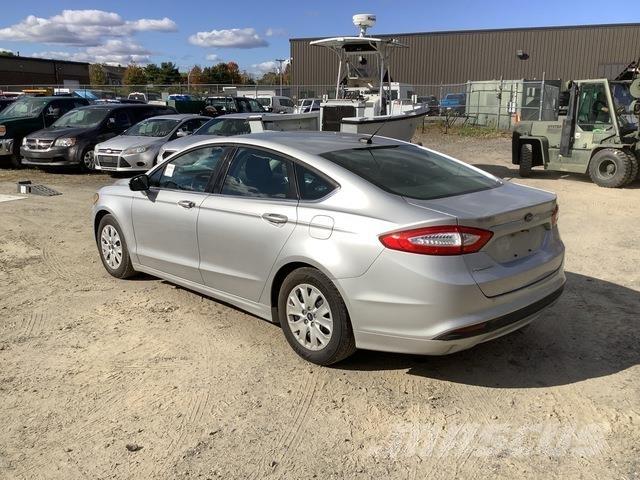 Ford Fusion SE Automašīnas