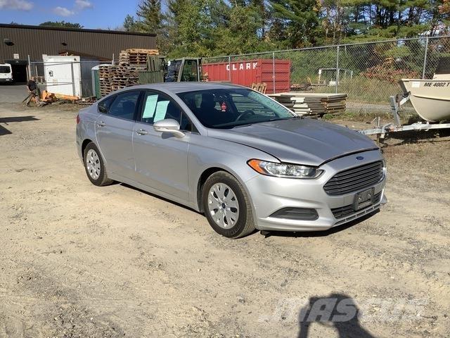Ford Fusion SE Automašīnas