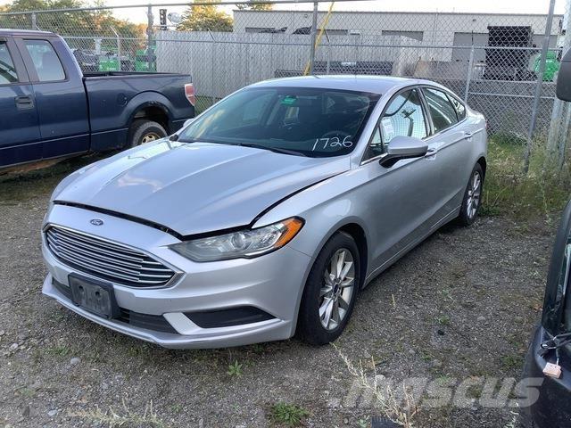 Ford Fusion SE Automašīnas