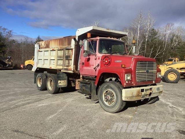 Ford L9000 Ūdens mašīnas