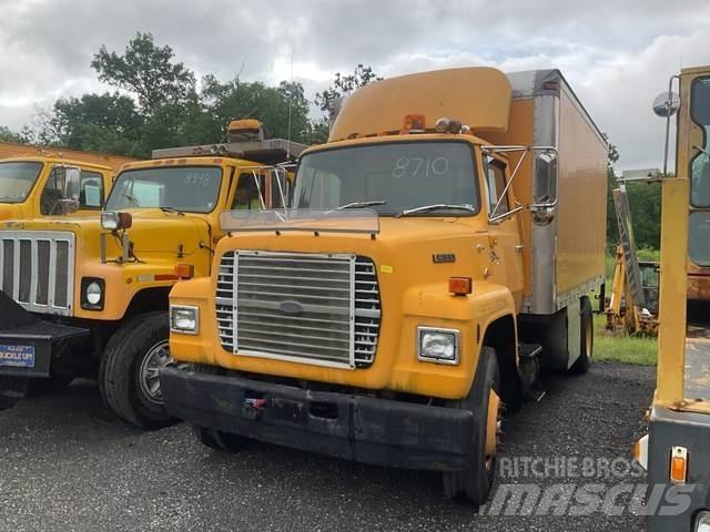 Ford LN8000 Furgons