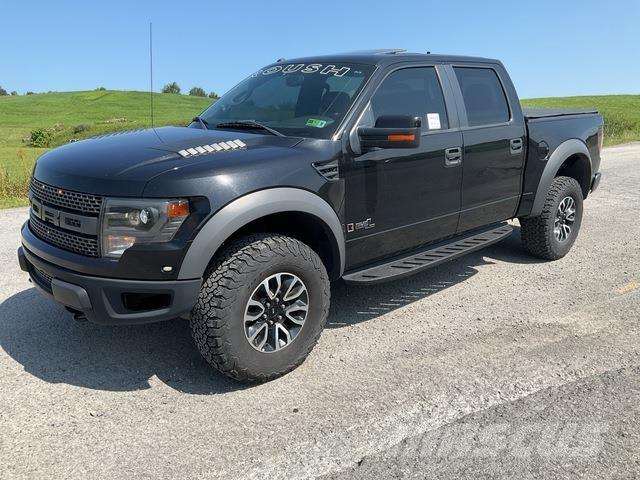 Ford Raptor Vieglais kravas automobilis/izkraušana no sāniem