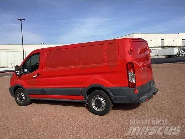 Ford Transit Preču pārvadāšanas furgoni