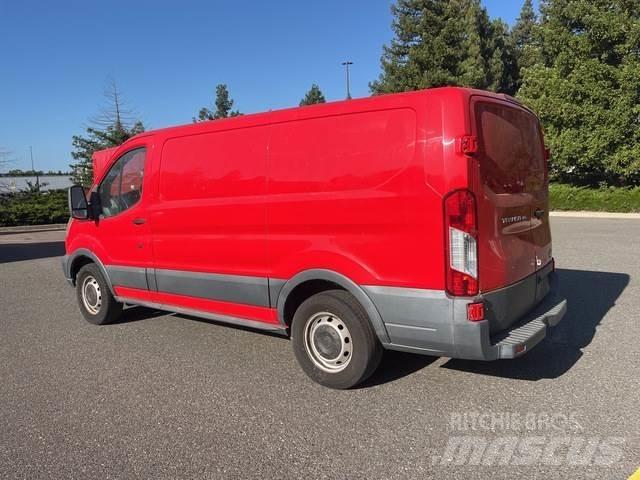 Ford Transit Preču pārvadāšanas furgoni