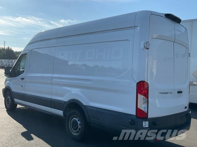 Ford Transit Furgons