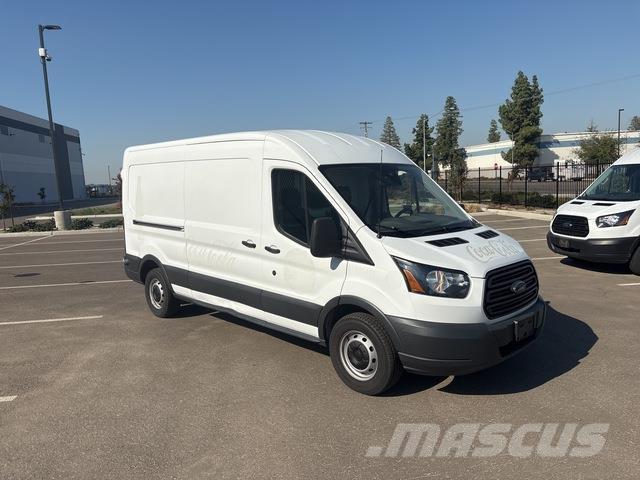 Ford Transit Preču pārvadāšanas furgoni