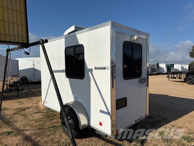 Forest River  Furgons