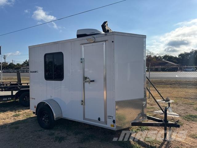 Forest River  Furgons