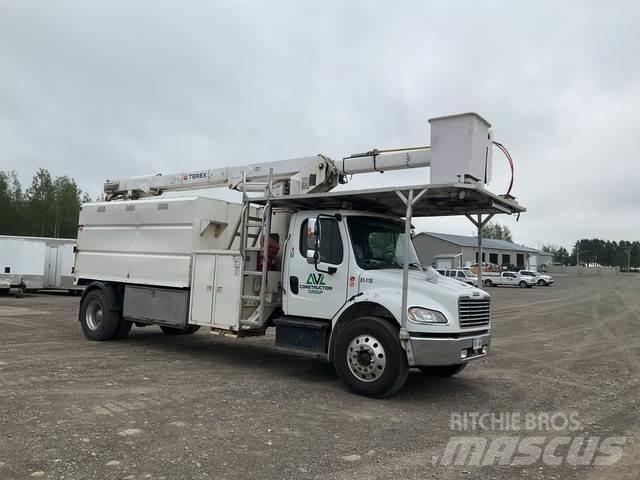Freightliner  Pacēlāji uz automašīnas bāzes