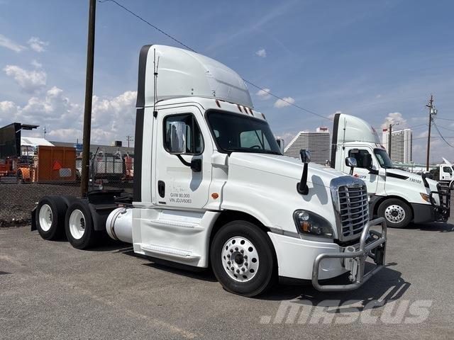 Freightliner  Vilcēji