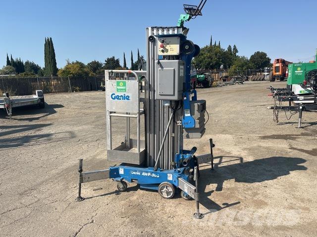 Genie AWP-30S Vertikālie pacēlāji