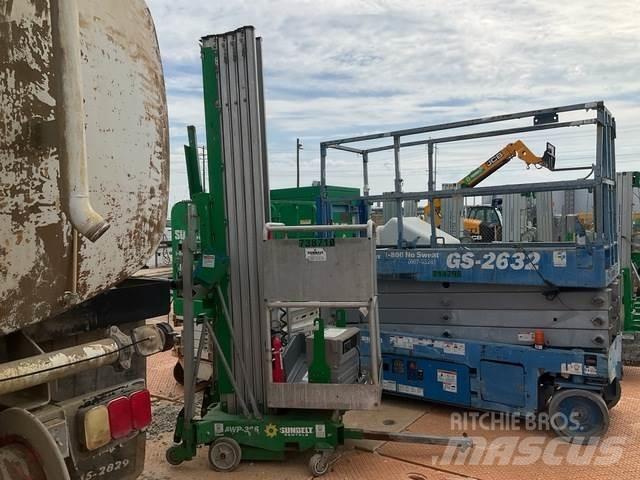 Genie AWP-36S Vertikālie pacēlāji