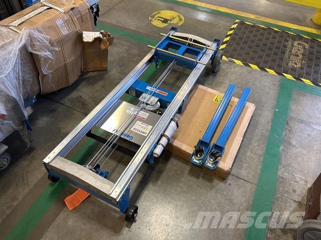 Genie GL-8 Pacēlāji, vinčas un materiālu lifti