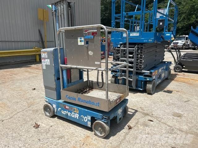 Genie GR-20 Vertikālie pacēlāji