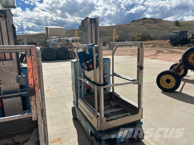 Genie GR-20 Vertikālie pacēlāji