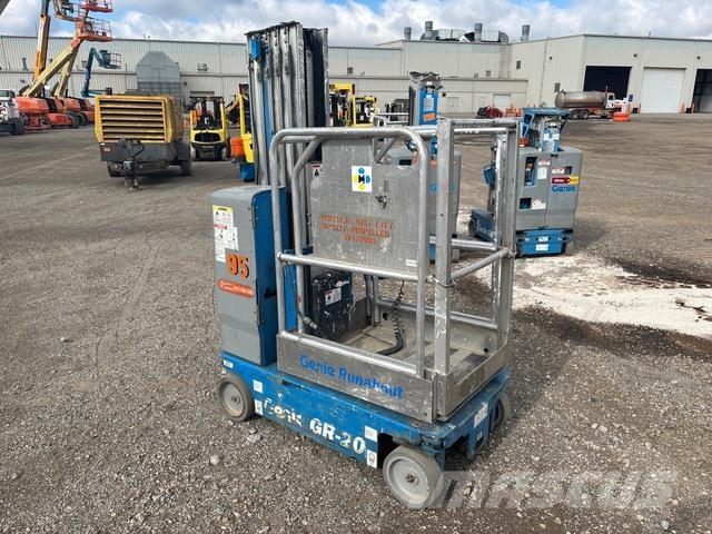 Genie GR-20 Vertikālie pacēlāji