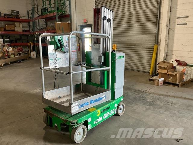 Genie GR-20 Vertikālie pacēlāji