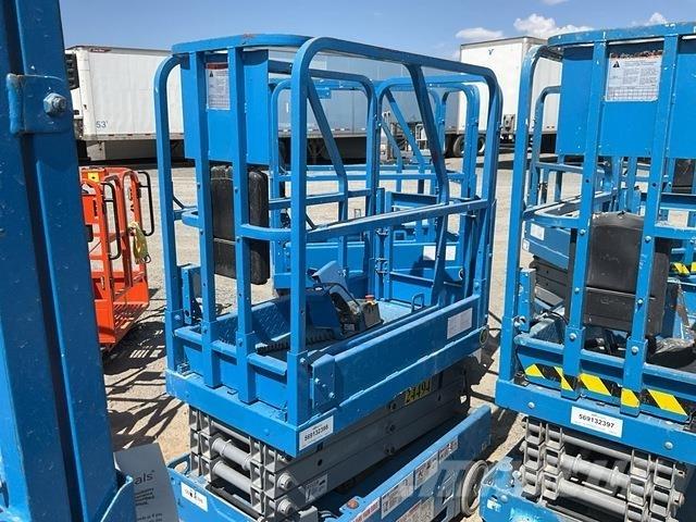 Genie GS-1330M Šķerveida pacēlāji