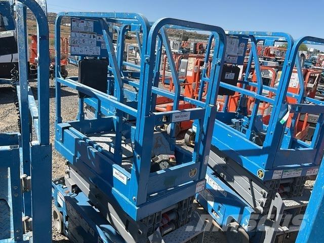 Genie GS-1330M Šķerveida pacēlāji