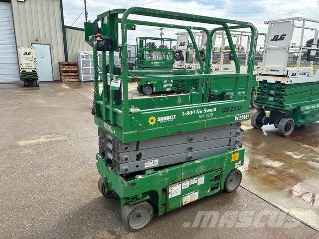 Genie GS-1930 Šķerveida pacēlāji