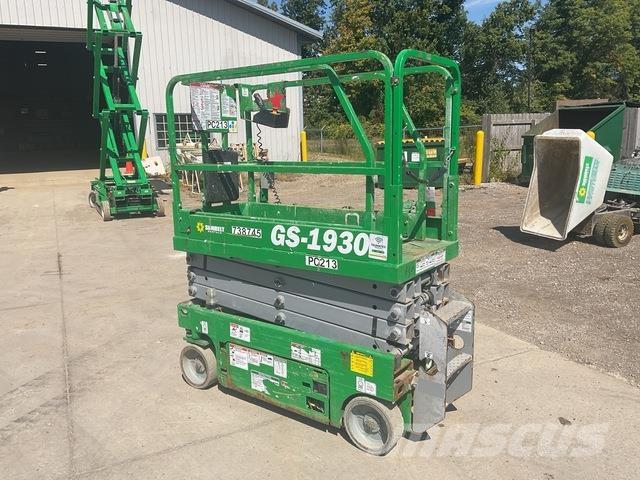 Genie GS-1930 Šķerveida pacēlāji