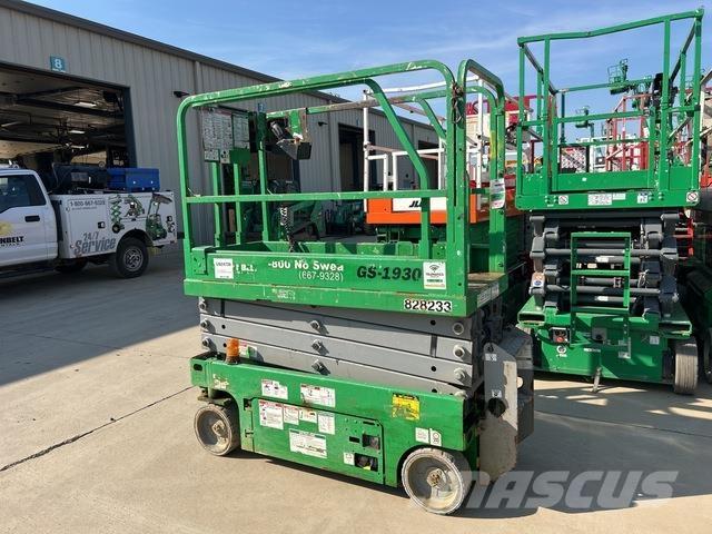 Genie GS-1930 Šķerveida pacēlāji