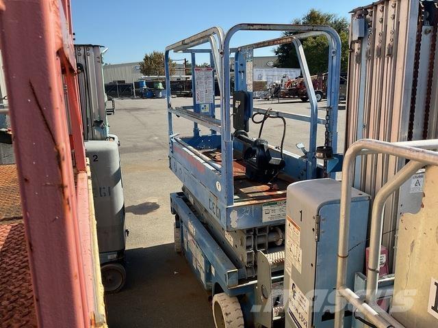 Genie GS-1930 Šķerveida pacēlāji