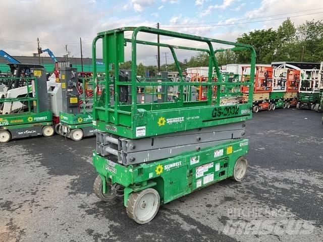 Genie GS-2032 Šķerveida pacēlāji