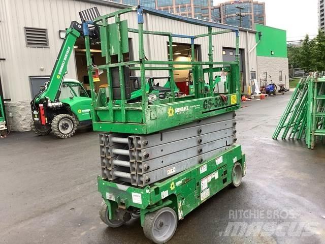 Genie GS-3232 Šķerveida pacēlāji