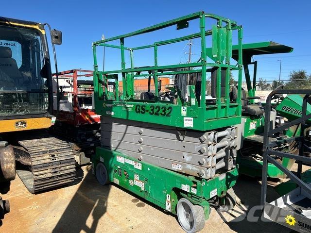 Genie GS-3232 Šķerveida pacēlāji