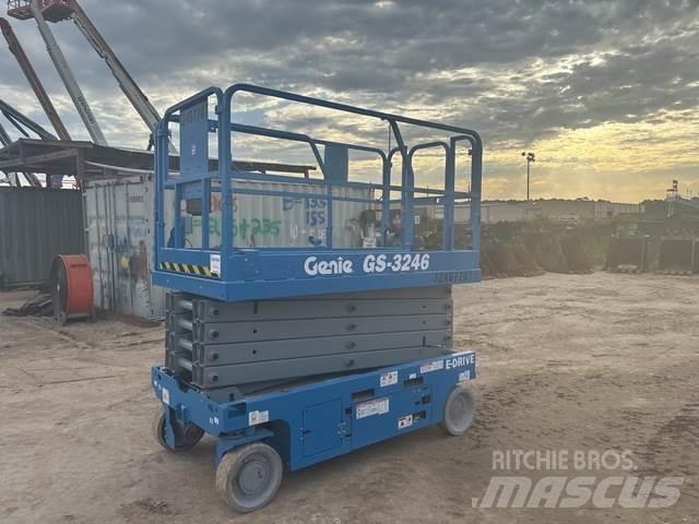 Genie GS-3246 Šķerveida pacēlāji