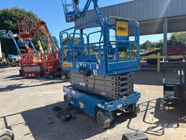 Genie GS-3246 Šķerveida pacēlāji