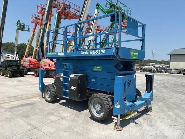 Genie GS-5390 Šķerveida pacēlāji