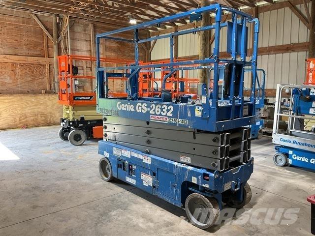 Genie GS2632 Šķerveida pacēlāji