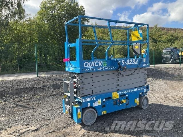 Genie GS3232 Šķerveida pacēlāji