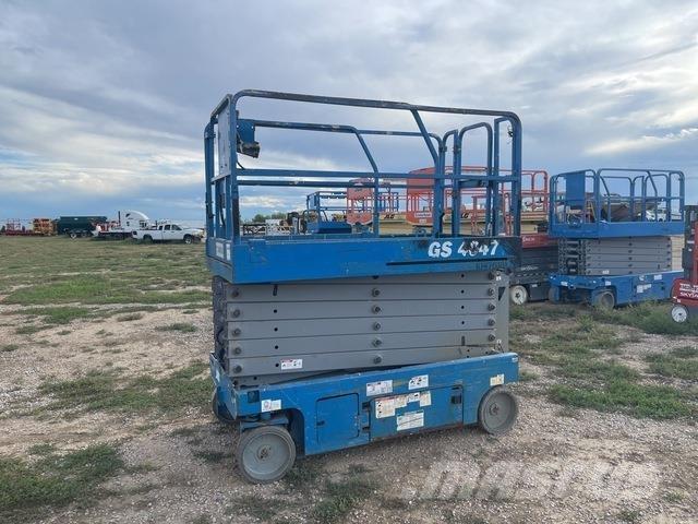 Genie GS4047 Šķerveida pacēlāji
