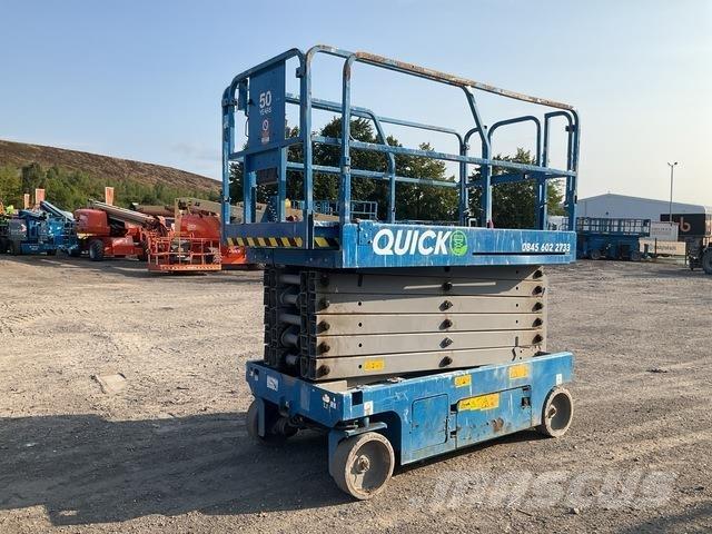 Genie GS4047 Šķerveida pacēlāji