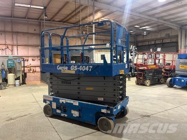 Genie GS4047 Šķerveida pacēlāji
