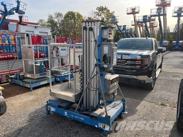 Genie IWP-25S Vertikālie pacēlāji