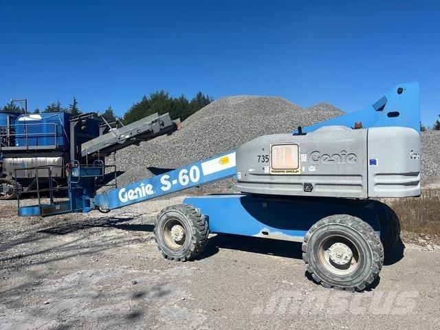 Genie S-60 Teleskopiskie pacēlāji