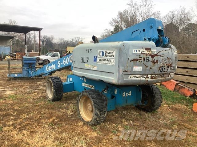 Genie S-60 Teleskopiskie pacēlāji