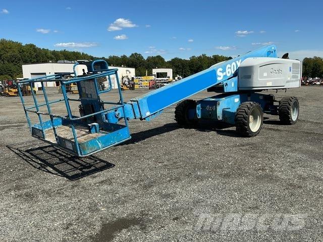 Genie S-60X Teleskopiskie pacēlāji