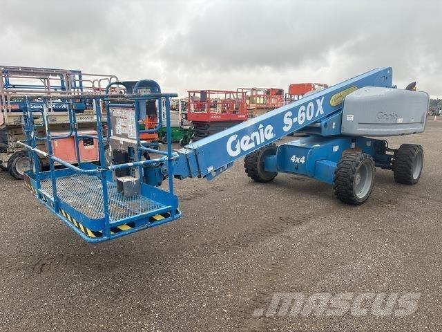 Genie S-60X Teleskopiskie pacēlāji